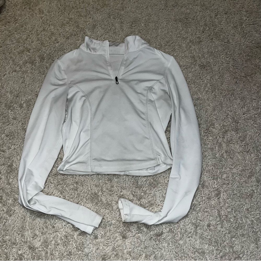 White cropped quarter zip size small